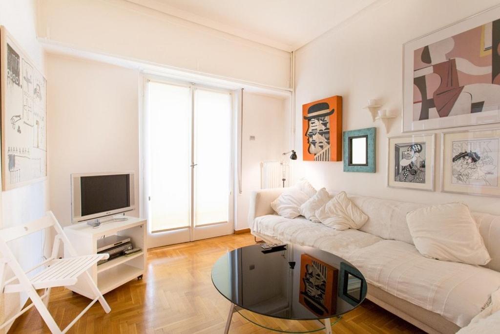 A Cozy Apt In Kolonaki Of Athens Atenas Exterior foto